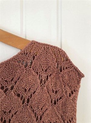205 Hortensia top i Løvetand