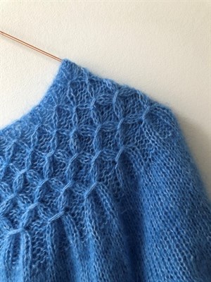 201 Susans cardigan i Midnatssol